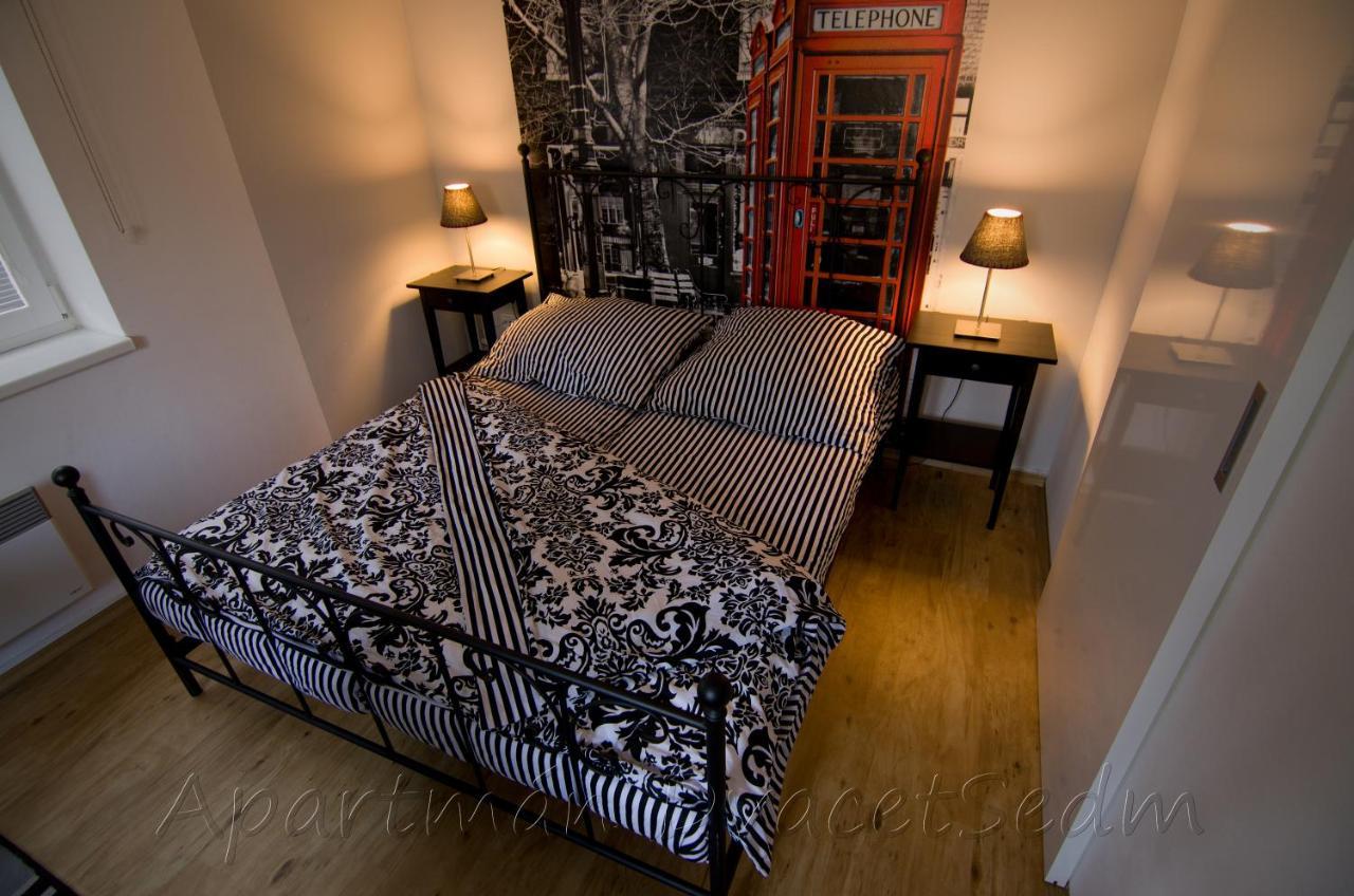 Apartment Dvacetsedm
